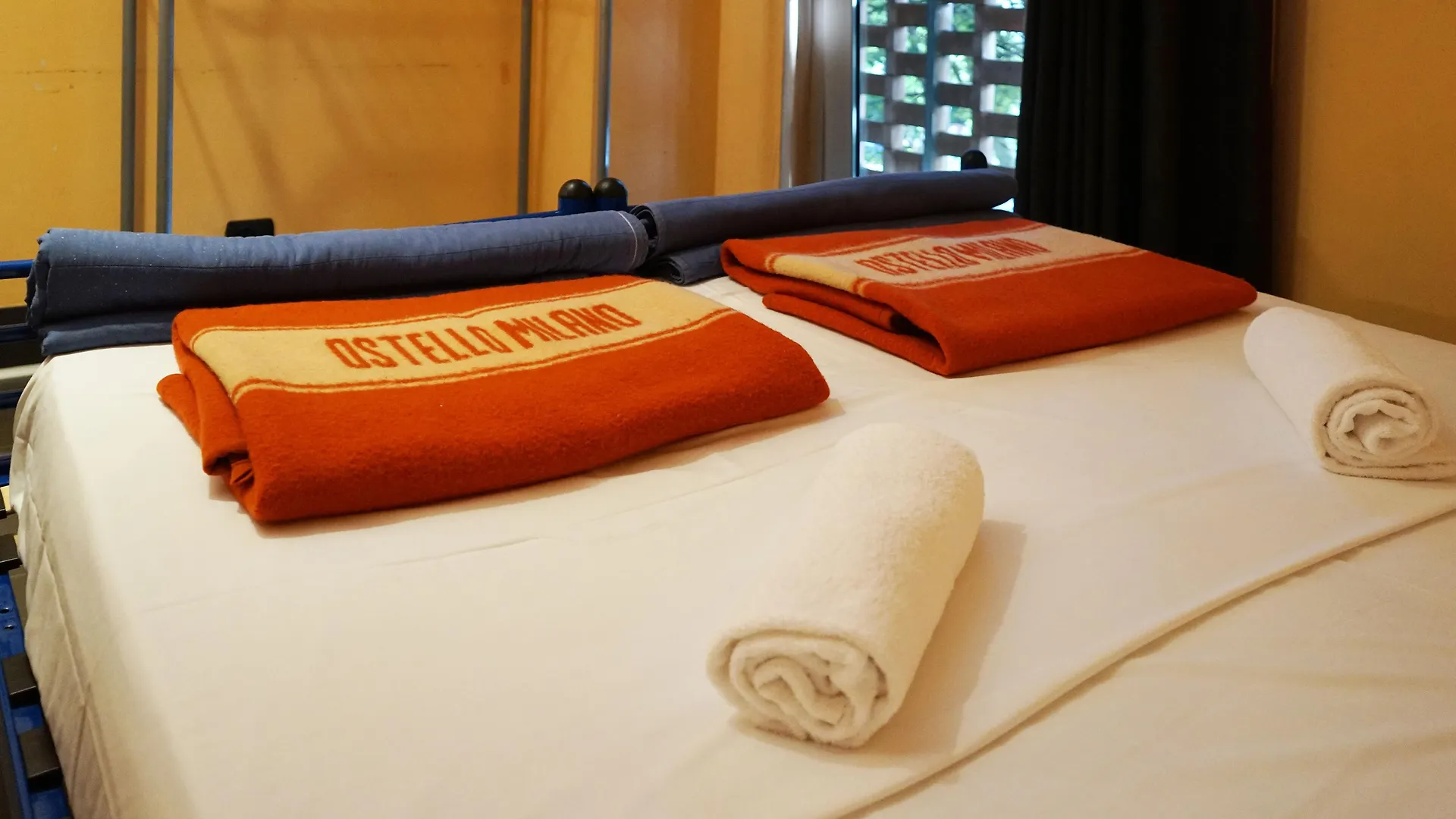 Ostello Aig Piero Rotta Milan Hostel